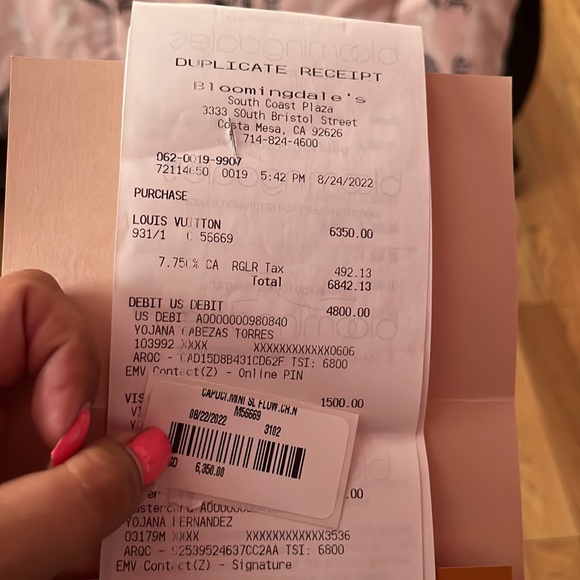 LOUIS VUITTON MINI CAPUCINES - Picture 5 of 11